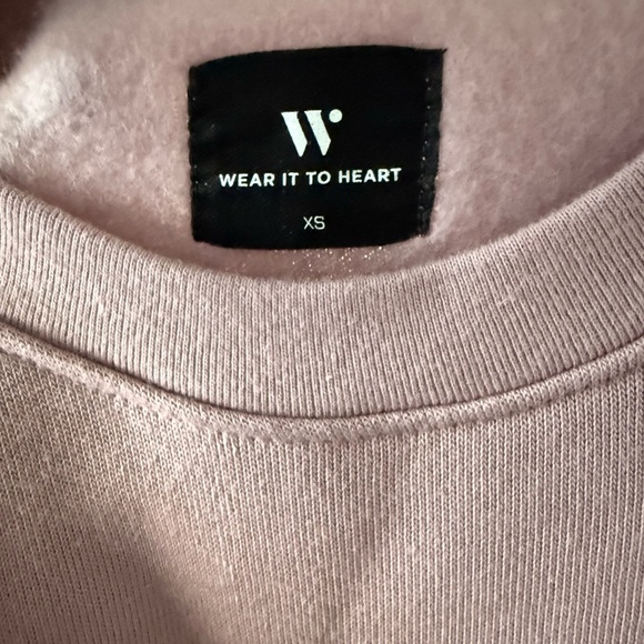 Amor Raglan Sweatshirt & Allana Wide Leg Pants in the color Elderflower size XS - Picture 6 of 13